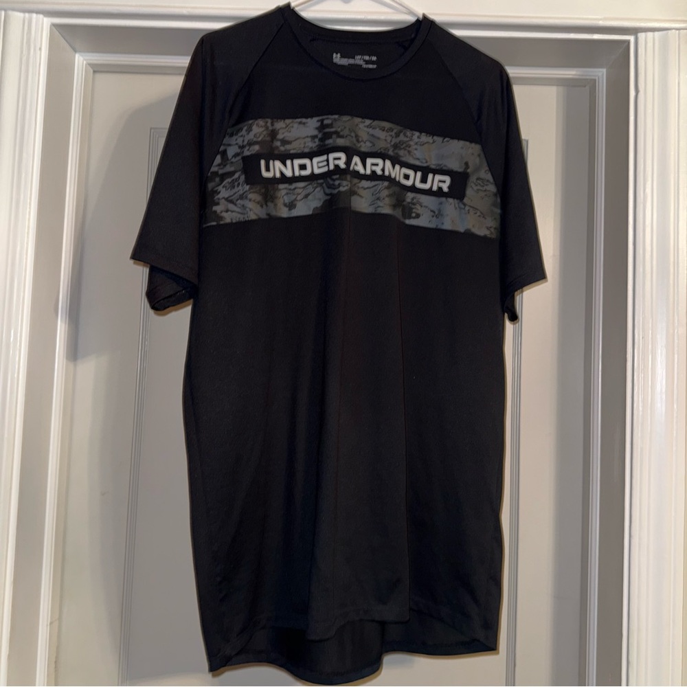 Under Armour Black Camo Accent Men's Tee